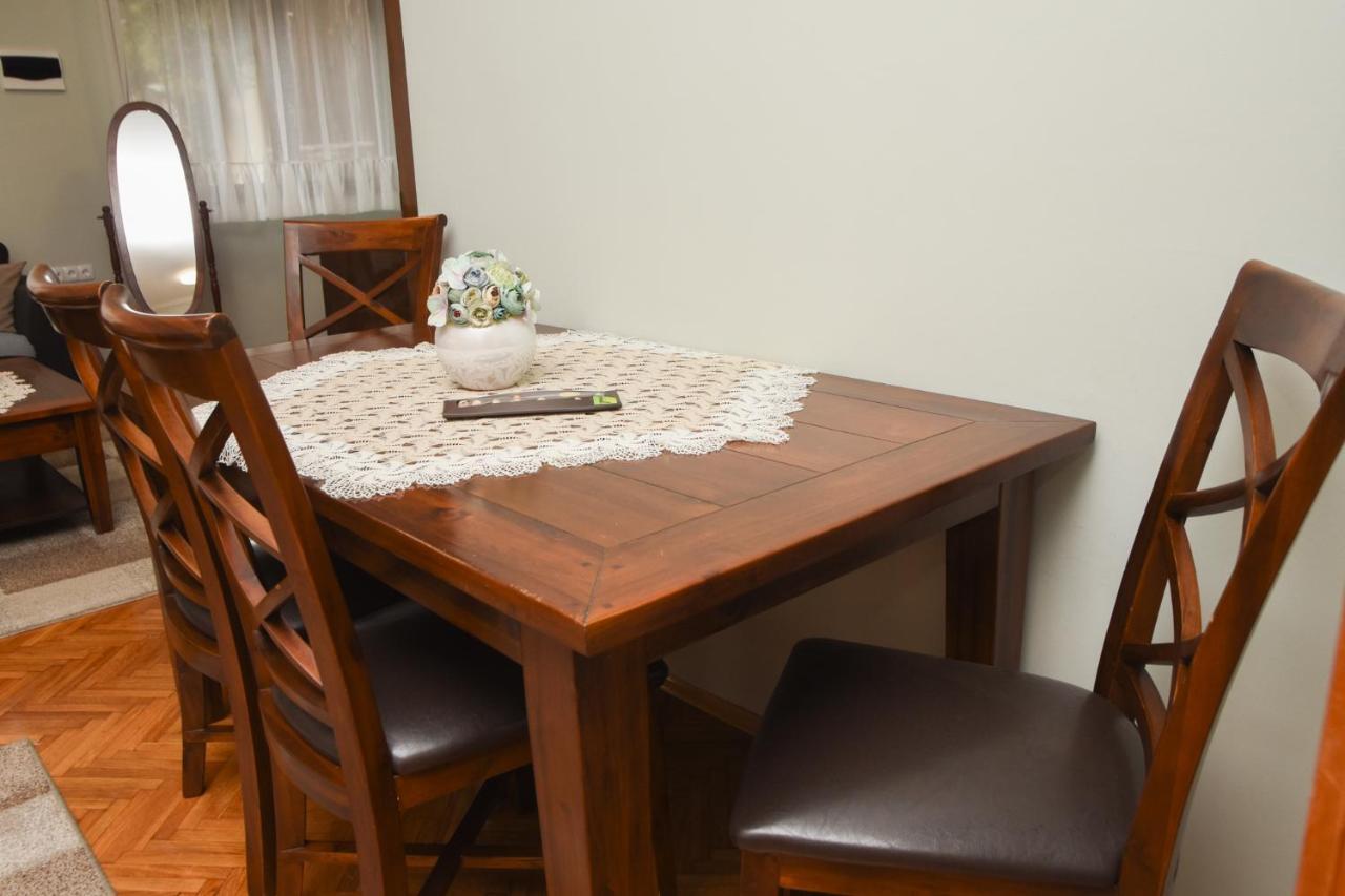 Apartman Woolf Senta Экстерьер фото