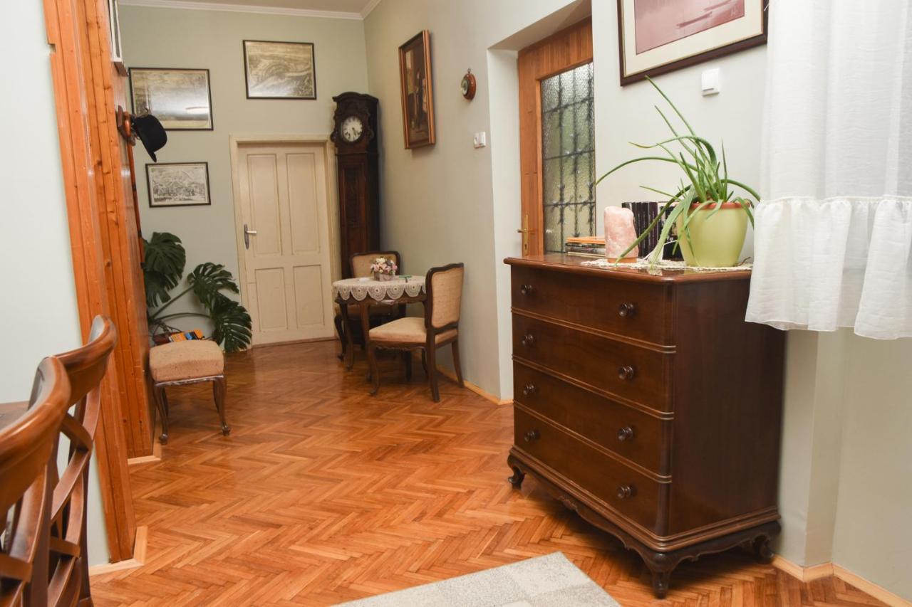Apartman Woolf Senta Экстерьер фото